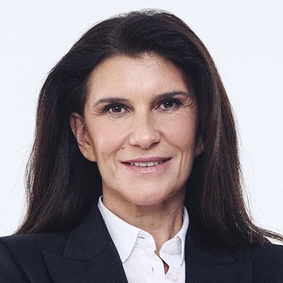 251112LOREAL02DELPHINEVIGUIERHOVASSE081V03SQUARE