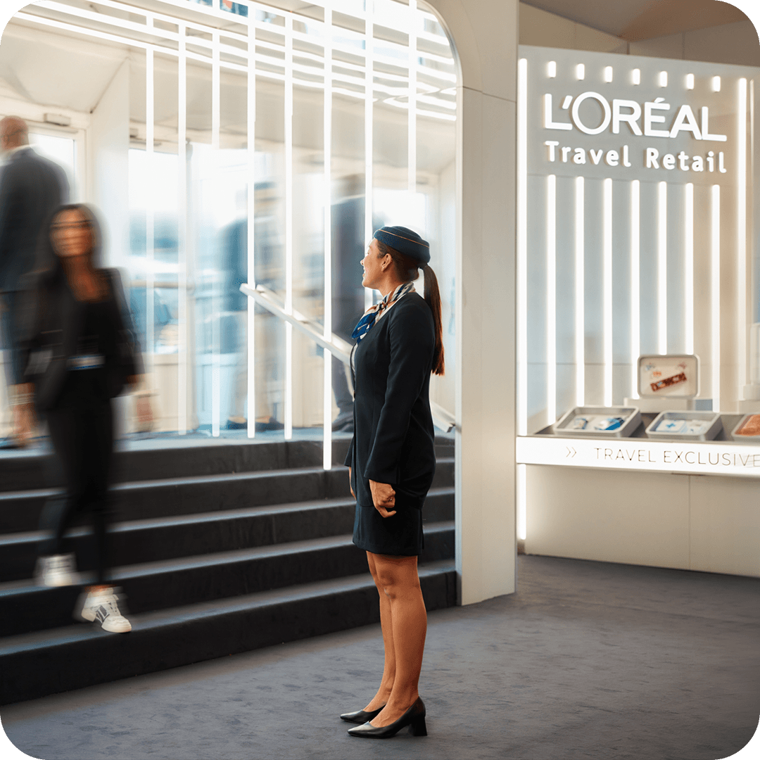 2026TravelRetail524578TFWAstaffwelcoming 1
