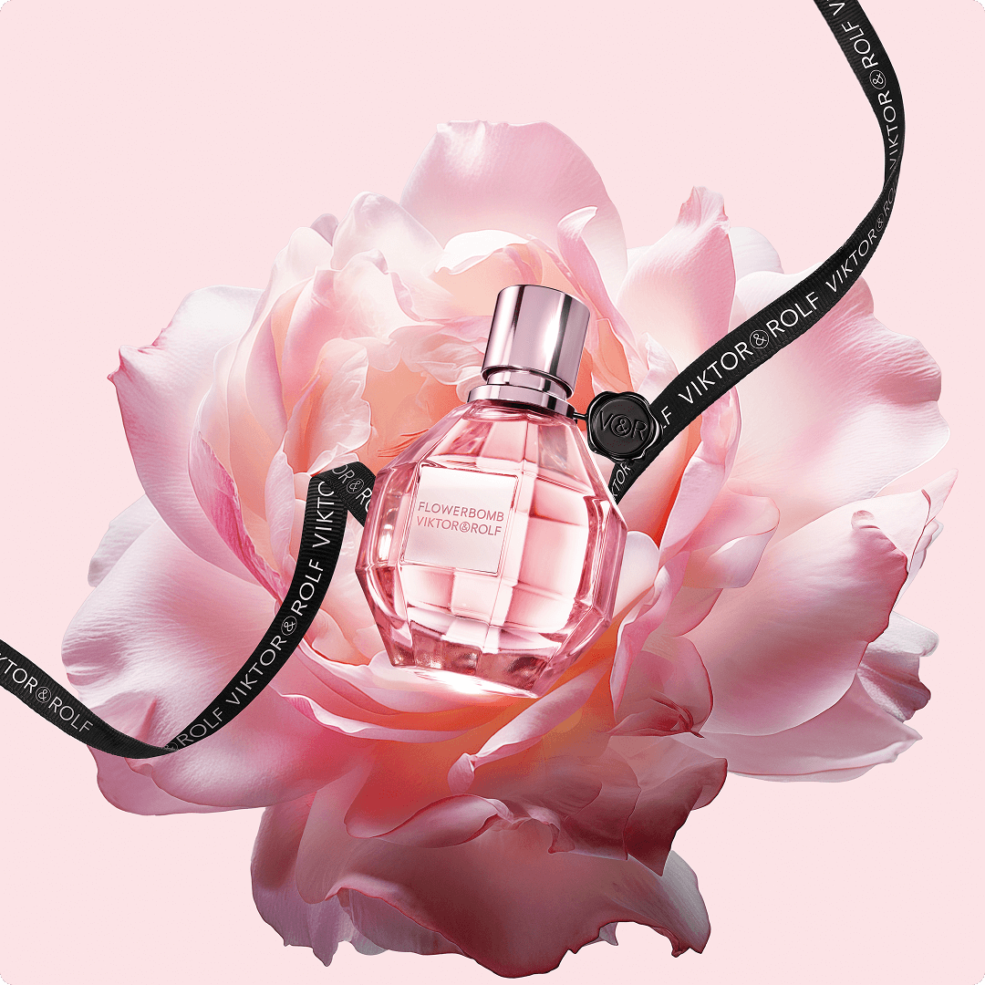 2025 loreal luxe brand viktor rolf pink huge flower with pink flowerbomb perfume bottle