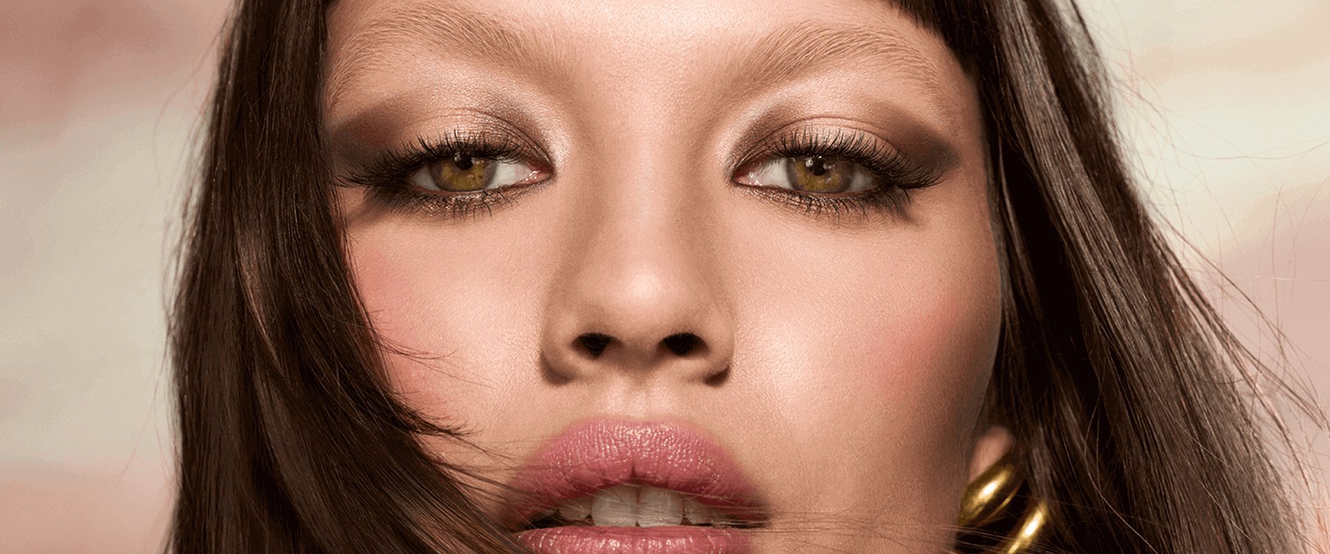 2025 urban decay luxe brand woman hero banner desktop