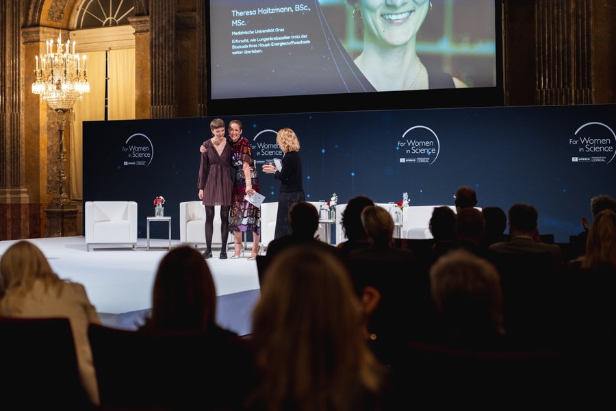 77boxquadratFWIS2025Loreal