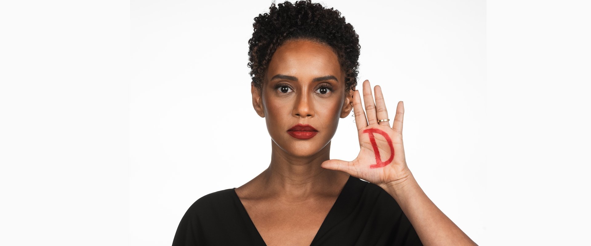 L'Oréal Paris leva treinamento antiassédio 'Stand Up' para o mundo