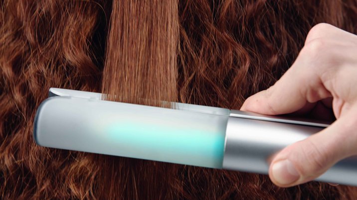 LOREALLightStraightplusmultistyler2min