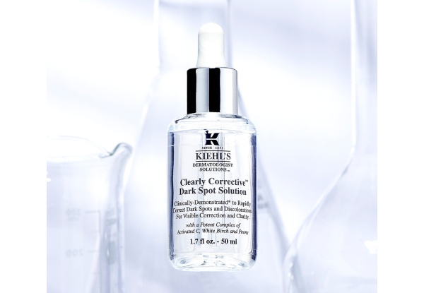 27 Kiehls DS Clearly Brightening Essence
