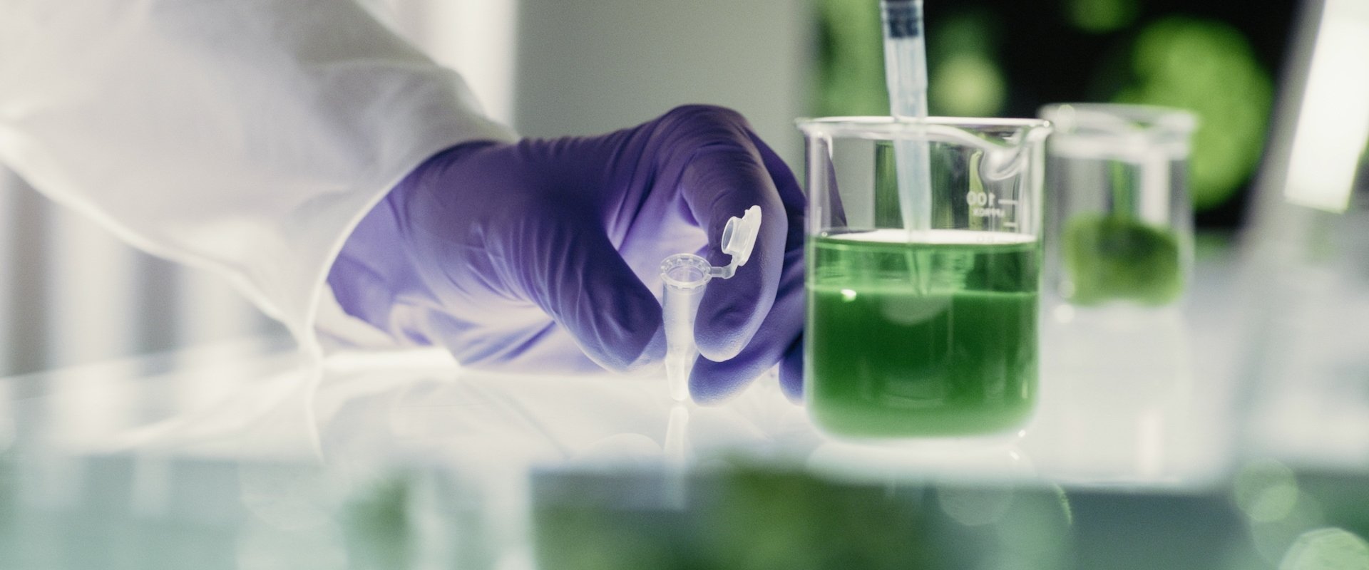 2025 Biotecnologia hero opt PT