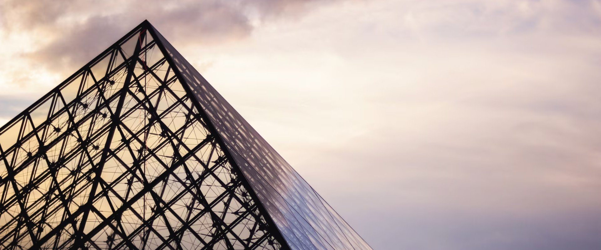 2025 exposicion Louvre hero opt