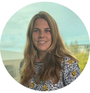 Dr Annelies Voordendag